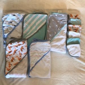 Bundle of Cloud Island hooded towels & washcloths